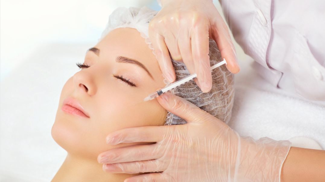 Ácido hialurónico vs Botox: ¿cuál es mejor para mi rostro y cuánto cuesta?